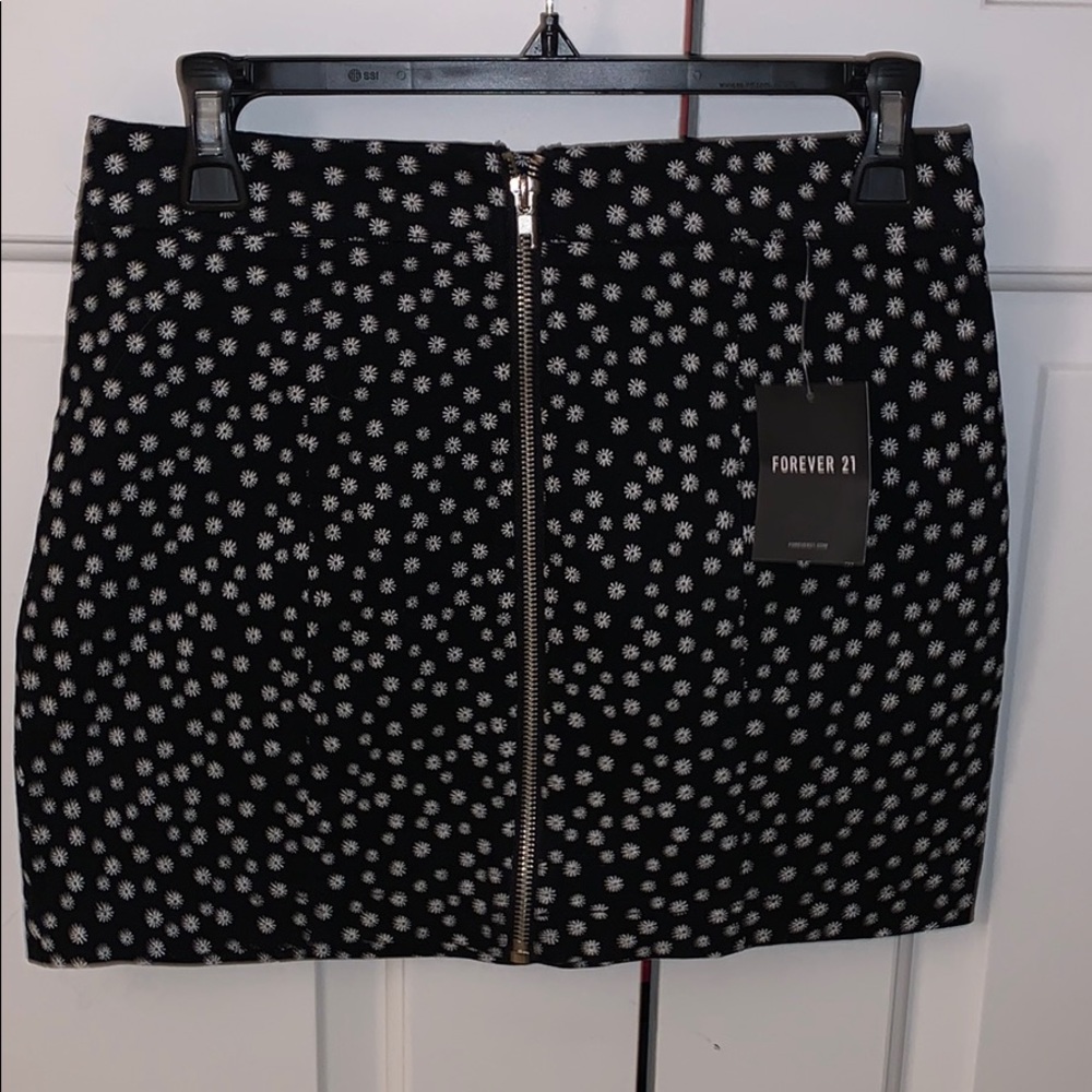 brand new forever 21 floral skirt